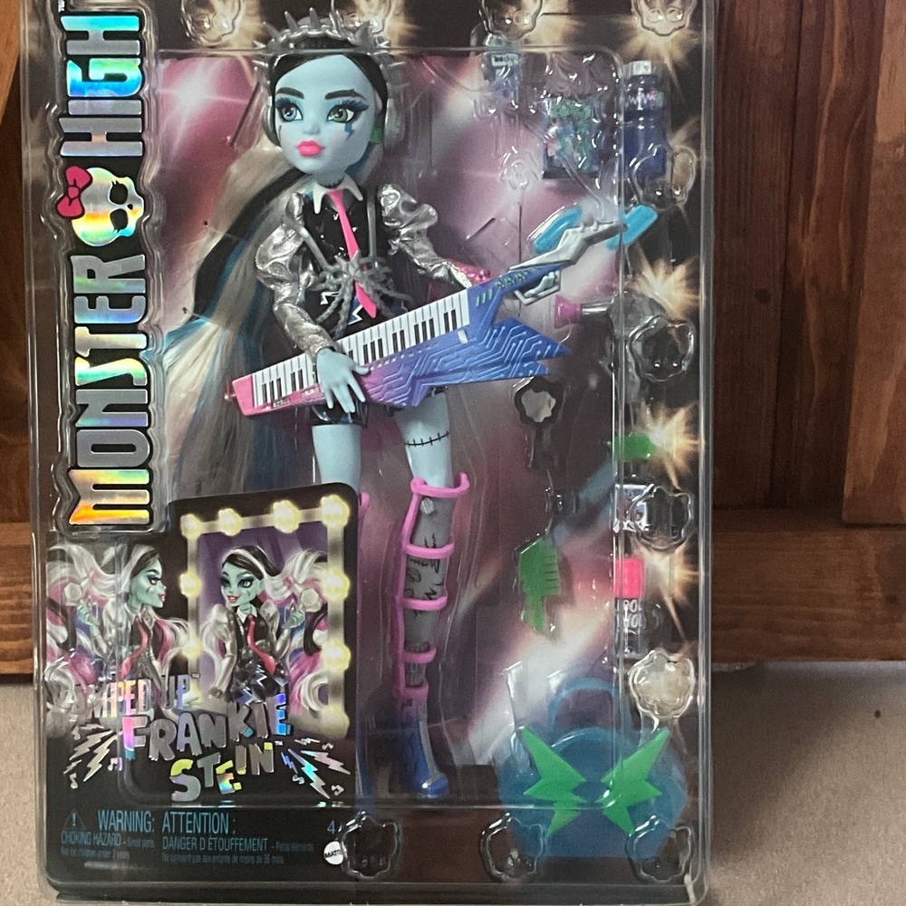 Monster High Frankie Stein Doll with Blue and Pink Outfit